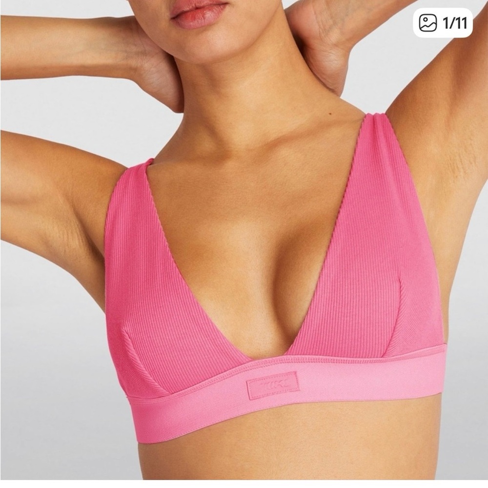 SKIMS Vibrant Pink Bra